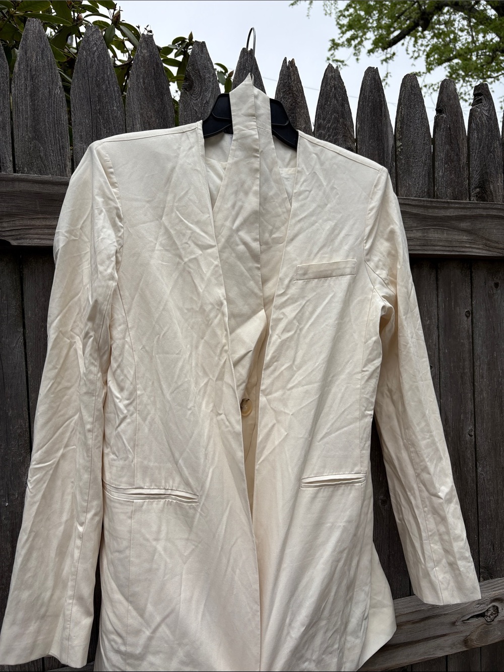 Lattelier small cotton/linen cream color blazer with faux vest. NWT!!